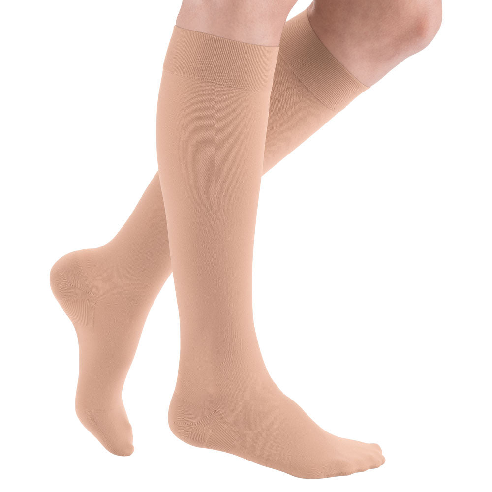 mediven plus CCL1 AD Kompressionsstrümpfe normal (39-44 cm) mit Noppenhaftband