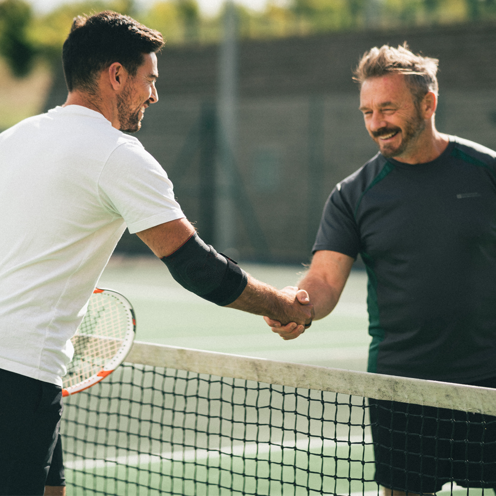 Händeschütteln Tennisspieler