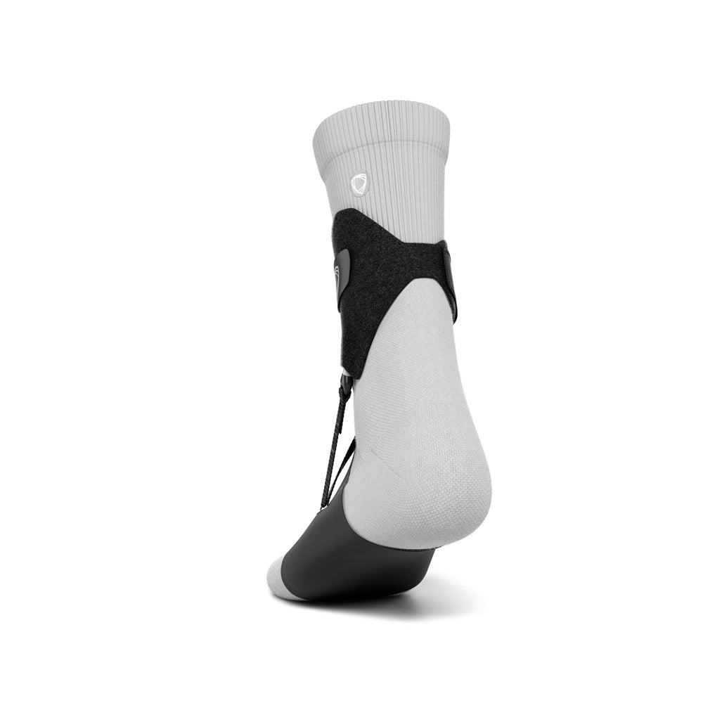 The BetterGuard Lite Sprunggelenkbandage für Sportler